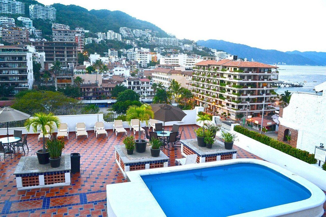 Hotel Eloisa Пуэрто-Вальярта Экстерьер фото