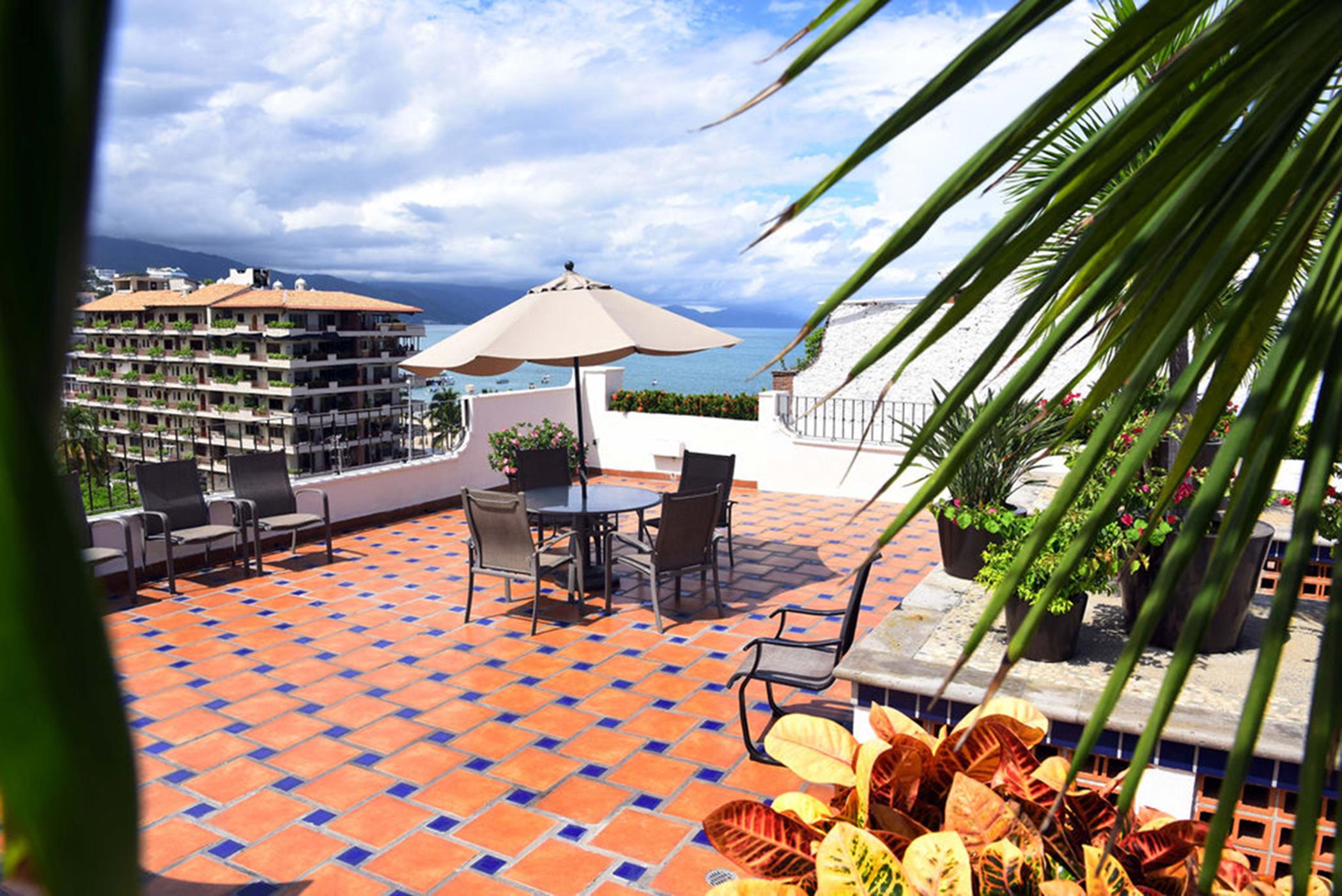 Hotel Eloisa Пуэрто-Вальярта Экстерьер фото